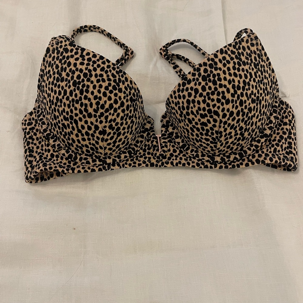 Shade & Shore Black and Tan Bikini with Scalloped Edging